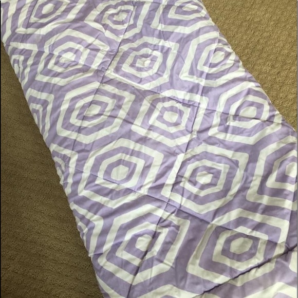 Pottery Barn Teen purple comforter full/queen size - Picture 3 of 3